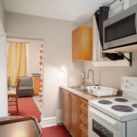 Room #2 Downtown オタワ エクステリア 写真