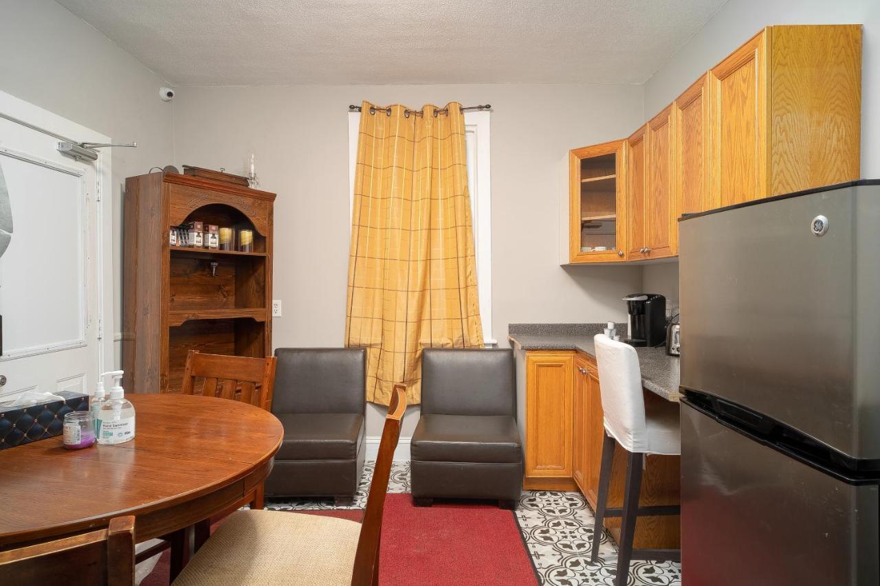 Room #2 Downtown オタワ エクステリア 写真